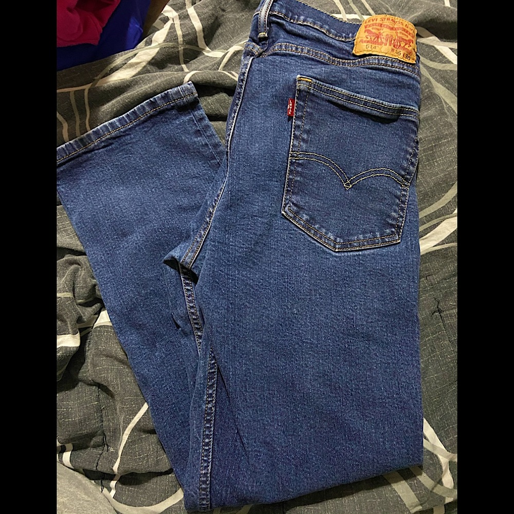 33/$22 vintage Levi’s 514 men’s denim jeans 36x30
